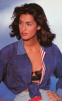 Sexy Yasmeen Ghauri