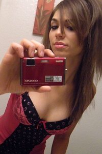 Maria taking selfshots