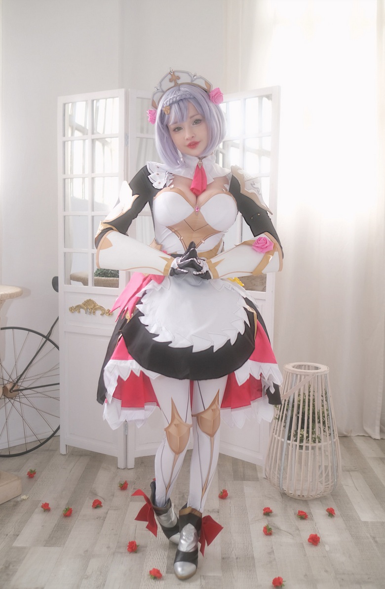 Hidori Rose Cosplay