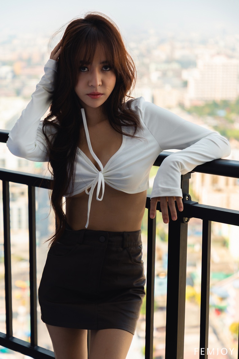 Tonnam on the balcony