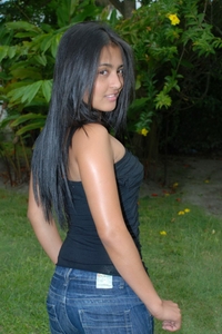 Jeniffer slides out of her jeans and top