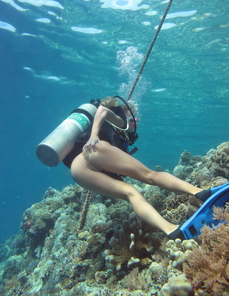 Sexy Diver