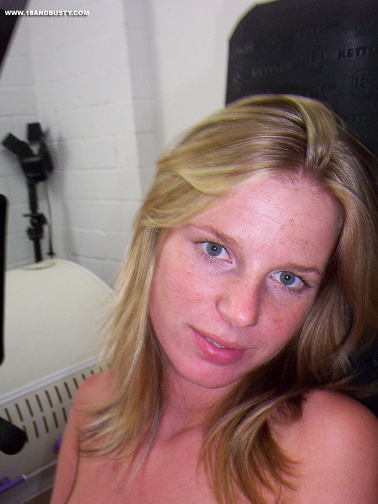 Amazing natural titties