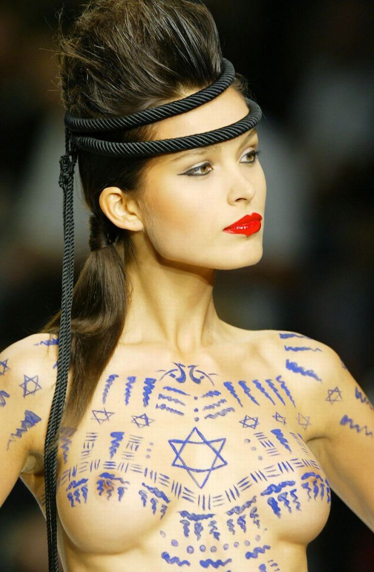 Painted Petra Nemcova