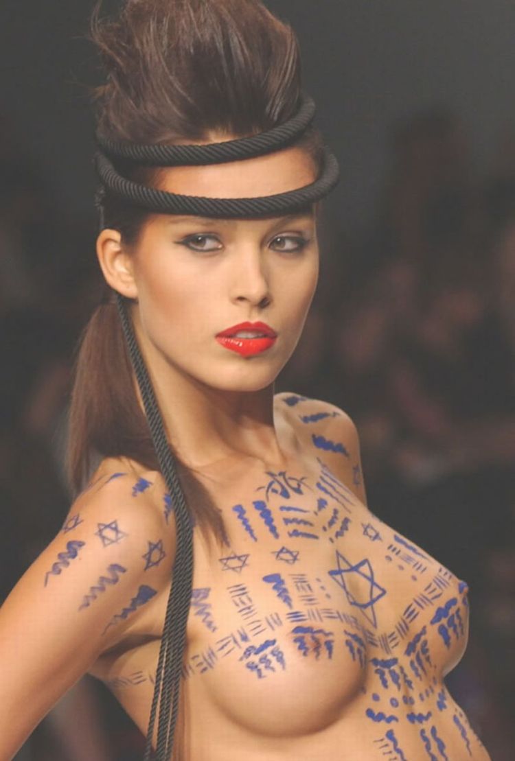 Painted Petra Nemcova
