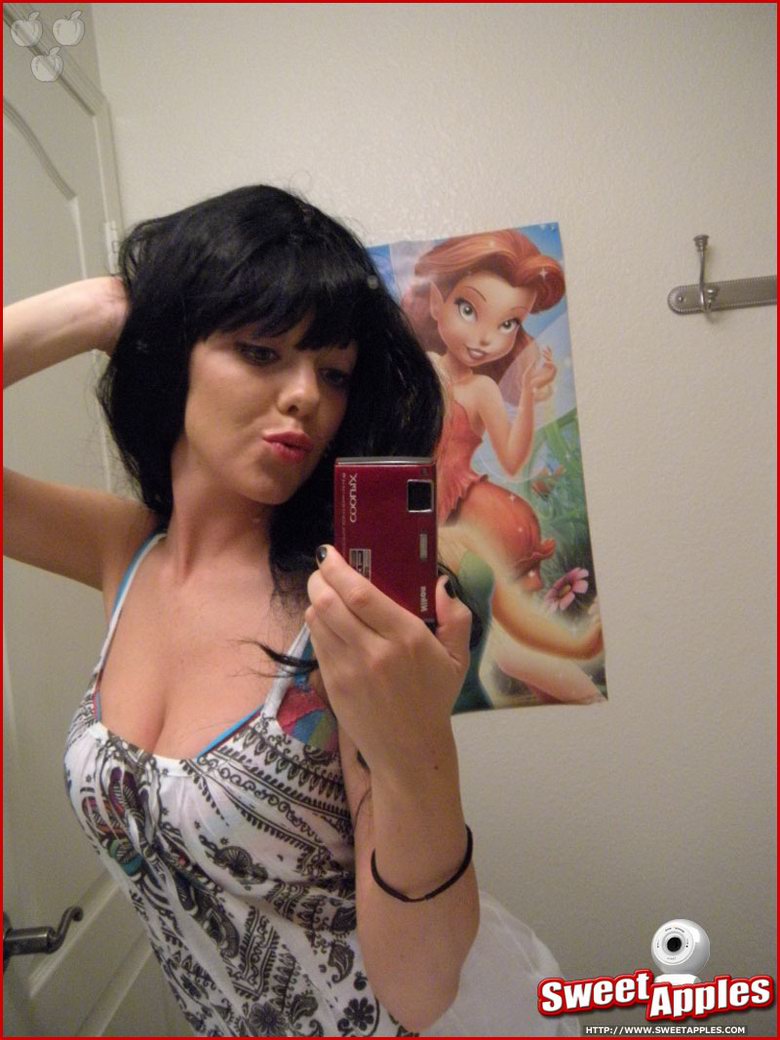 Paige taking selfshots