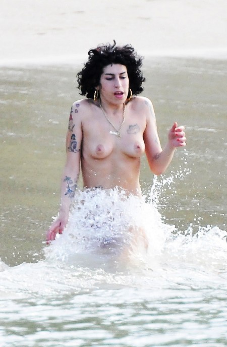 Amy Winehouse Topless