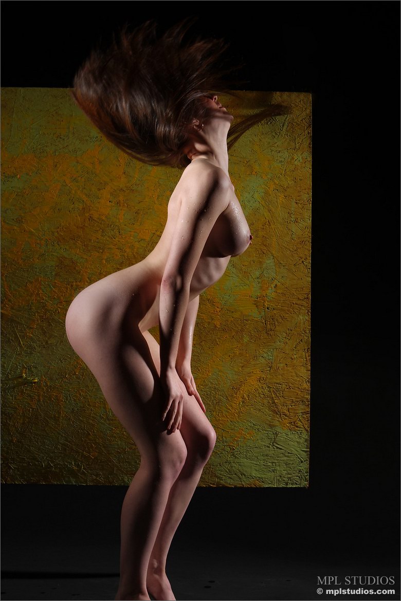Helena in Modern Nude