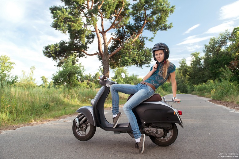Scooter Girl