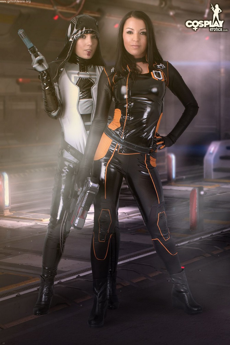 Devorah & Mea Lee In Dark Matter
