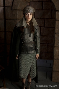 Roarie In Guard Without Loyalty
