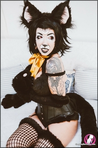 Vivka Cosplaying Moon Kitty