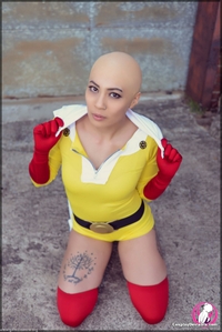 Bald Asian Babe Mew