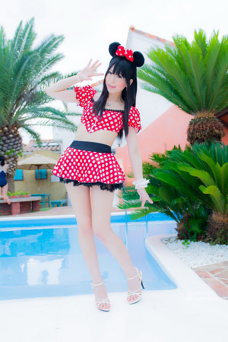 Minnie Mouse as Yuki Mashiro