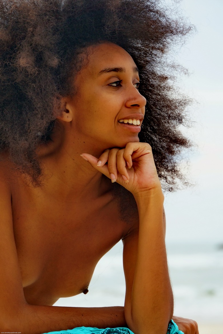 Isadora on the shore