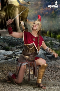 Gogo Cosplaying Daughter Of Leonidas