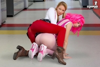 Nia & Leyla Cross Play