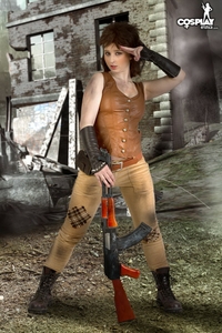 Miette In Combat Zone