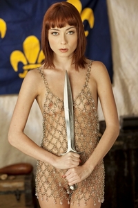 Zoe in Signum