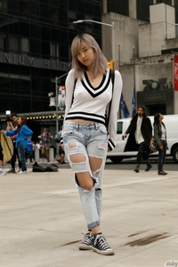 Barbie Qu in Ground Nero