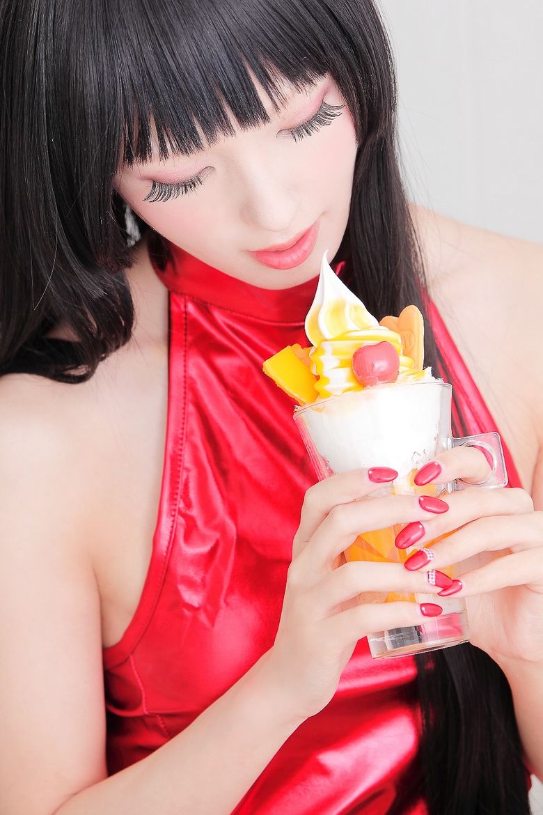 Sakura Noa in cherry latex