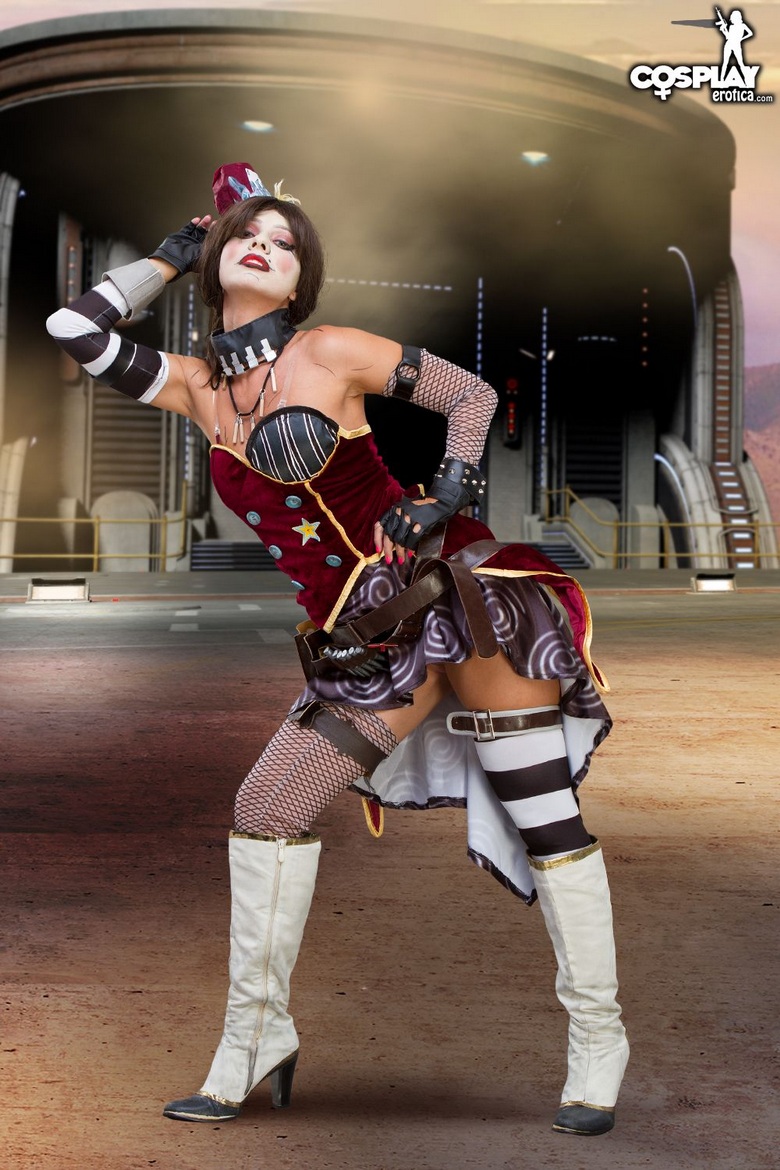 Vickie Brown Cosplaying Underdome