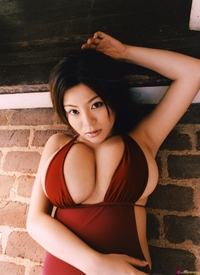 Busty model Yoko Matsugane