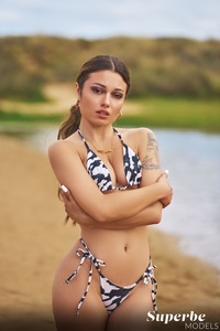 Swim Safari With Eryka Flores